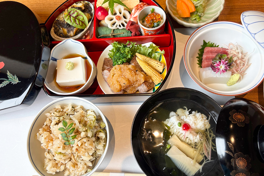 懐石弁当02